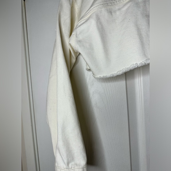 Cream Cropped Denim Jean Jacket / Forever 21 - Picture 4 of 12